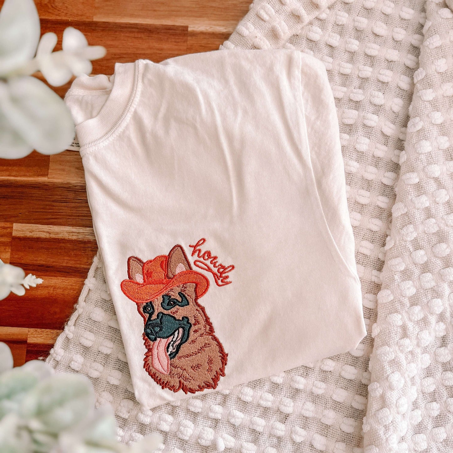 🐱🐶🤠Pet Portrait Embroidery – Custom Hat-Wearing Pet Embroidery on T-shirt, Sweatshirt, or Hoodie