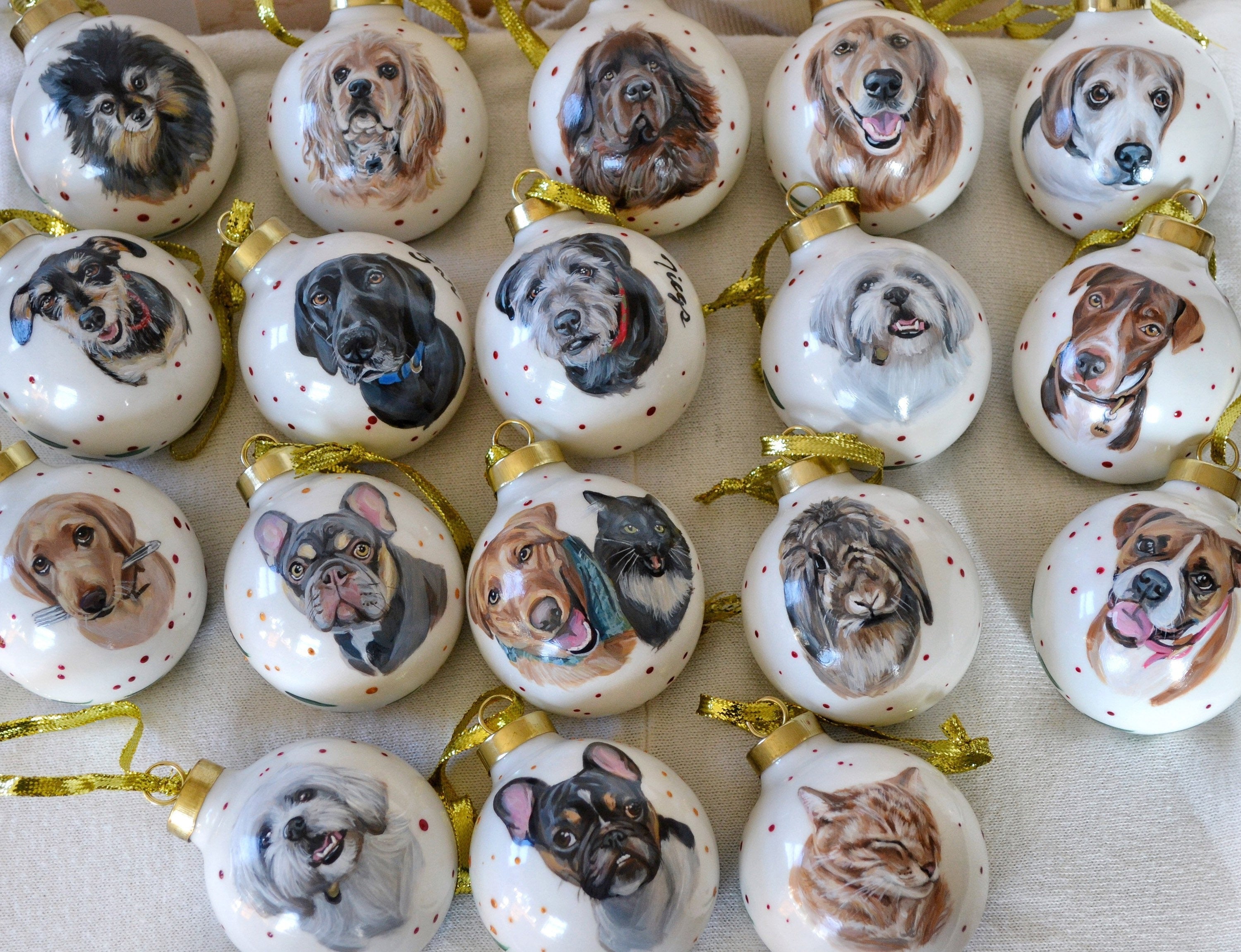 Custom Pet Name & Portrait Christmas Ornament, Dog/Cat Photo Christmas Ball